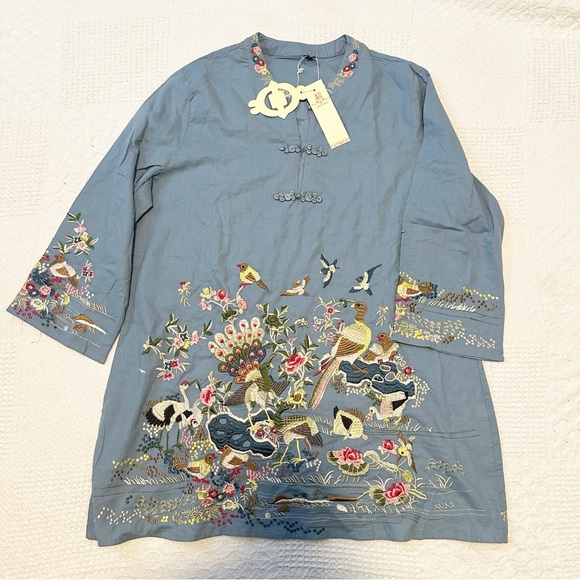 Embroidered tee shirt floral bird style dress - Picture 3 of 5